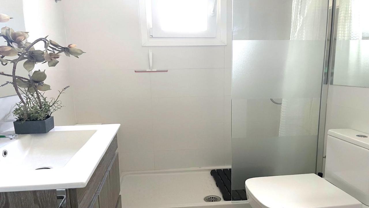 Apartaluz Marbella Costabella ,Satelite, Wifi, Pk Экстерьер фото